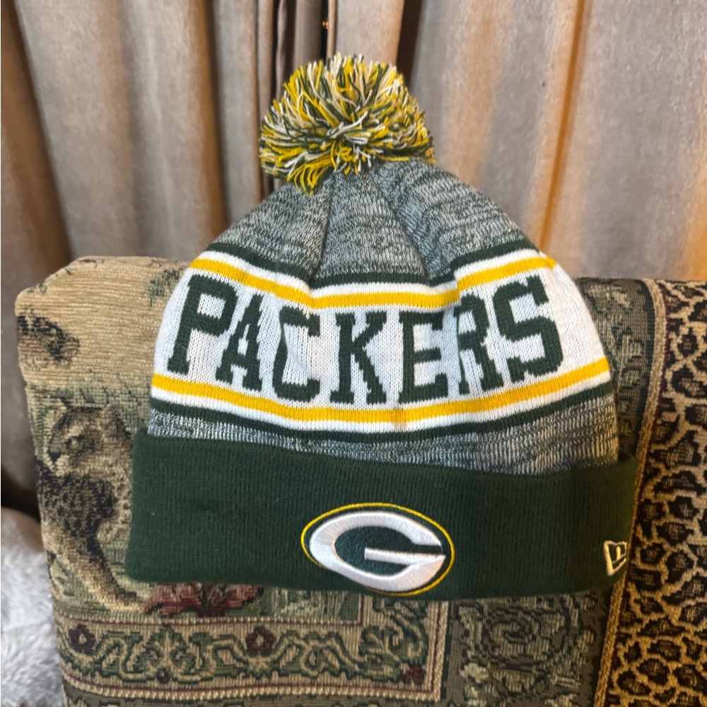 New Era Green Bay Packers Green and Yellow Knit Hat